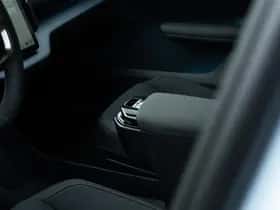 Volvo EX30 thumbnail 8