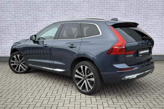 Volvo XC60 (2022) thumbnail 5