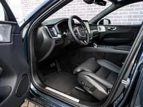 Volvo XC60 thumbnail 18