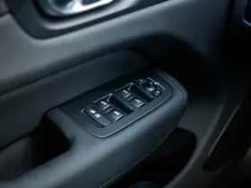 Volvo XC60 thumbnail 27