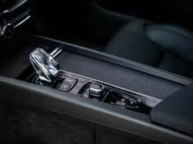 Volvo XC60 thumbnail 33
