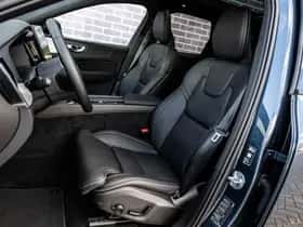Volvo XC60 thumbnail 6