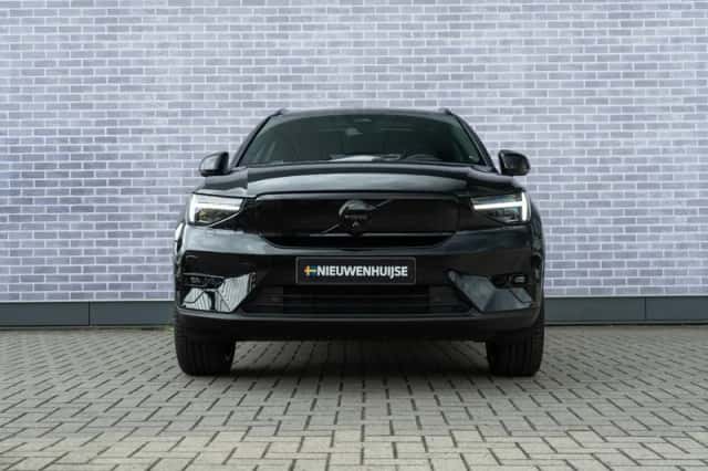 Volvo EX40 (2026) thumbnail 6
