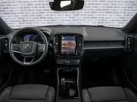 Volvo XC40 thumbnail 6