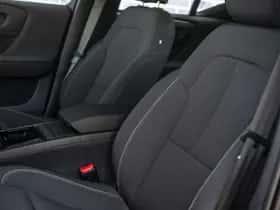 Volvo XC40 thumbnail 7