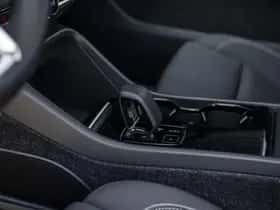 Volvo XC40 thumbnail 8