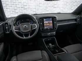 Volvo XC40 thumbnail 10