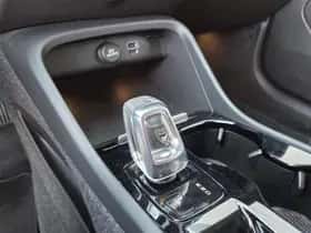 Volvo XC40 thumbnail 8