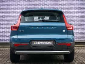 Volvo XC40 thumbnail 12