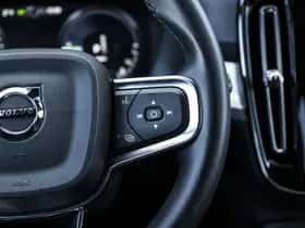 Volvo XC40 thumbnail 24