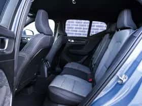 Volvo XC40 thumbnail 33
