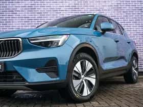 Volvo XC40 thumbnail 5