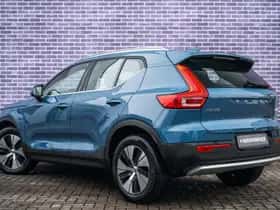 Volvo XC40 thumbnail 10