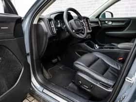 Volvo XC40 (2022) thumbnail 17