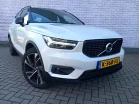 Volvo XC40 (2019) thumbnail 3