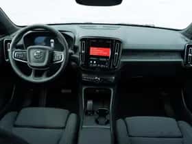 Volvo EC40 thumbnail 4