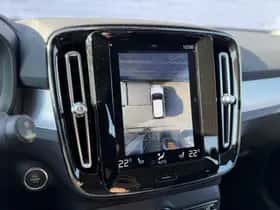 Volvo XC40 thumbnail 8
