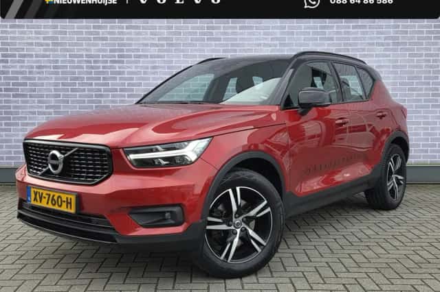 Volvo XC40 (2019) thumbnail 1