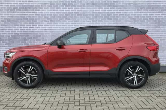 Volvo XC40 (2019) thumbnail 2