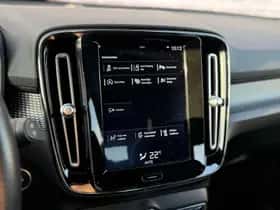 Volvo XC40 thumbnail 11