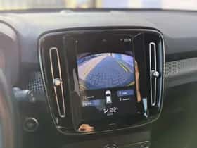 Volvo XC40 thumbnail 12