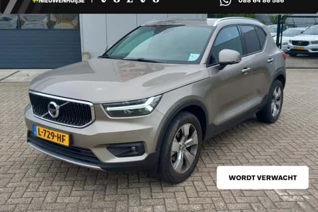Volvo XC40 (2021) thumbnail 1