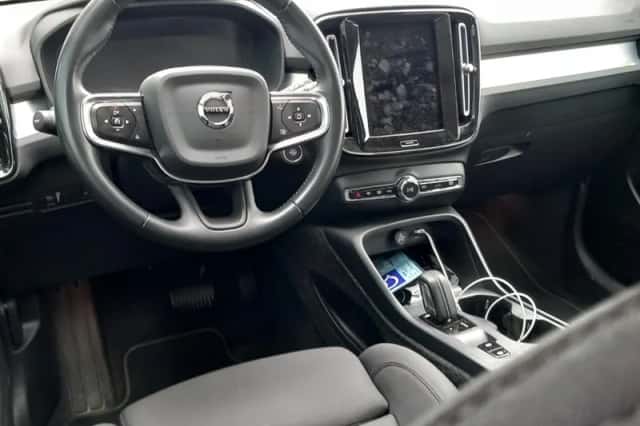 Volvo XC40 (2021) thumbnail 5