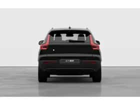 Volvo EX40 thumbnail 4