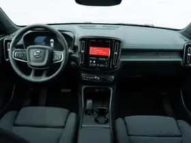 Volvo EX40 (2026) thumbnail 4