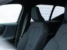 Volvo EX40 (2026) thumbnail 5
