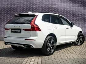 Volvo XC60 (2021) thumbnail 2