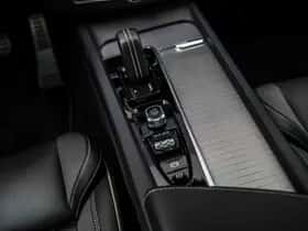 Volvo XC60 (2021) thumbnail 14
