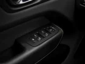 Volvo XC60 (2021) thumbnail 19