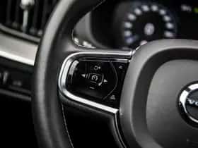 Volvo XC60 (2021) thumbnail 20