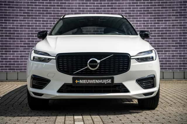 Volvo XC60 (2021) thumbnail 5