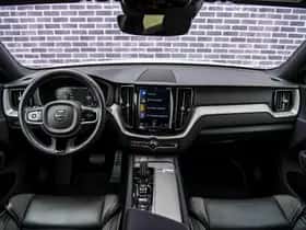 Volvo XC60 (2021) thumbnail 8
