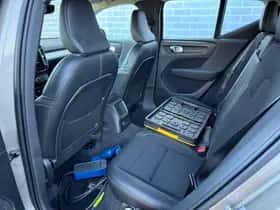 Volvo XC40 thumbnail 9