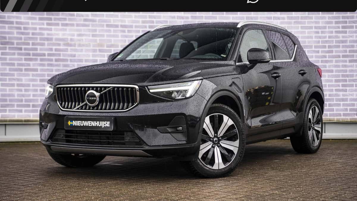 Volvo XC40 — foto 1