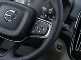 Volvo XC40 thumbnail 14