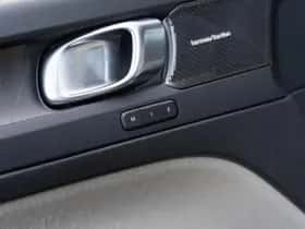 Volvo XC40 thumbnail 22