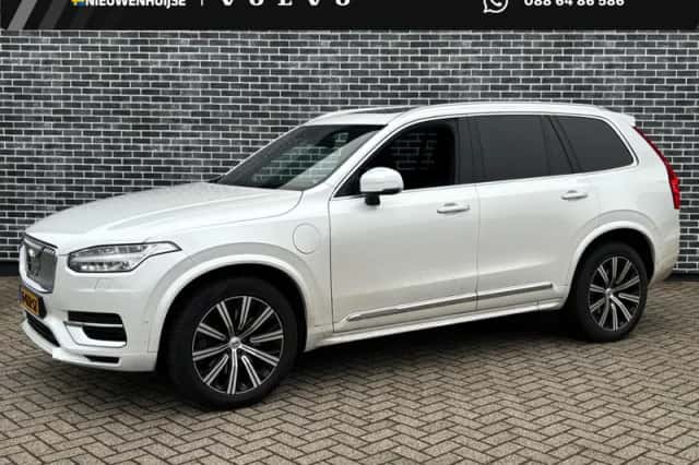 Volvo XC90 (2019) thumbnail 1