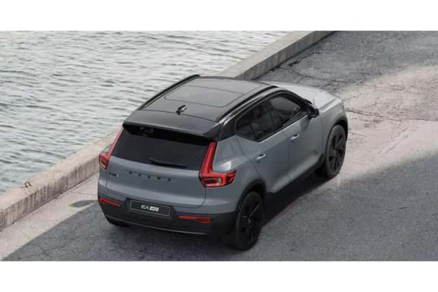 Volvo EX40 (2026) thumbnail 3