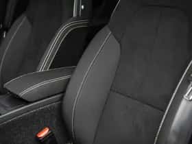 Volvo EX40 thumbnail 24