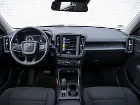 Volvo XC40 thumbnail 12