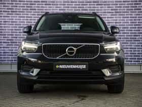 Volvo XC40 thumbnail 9