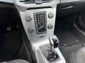 Volvo V40 thumbnail 10
