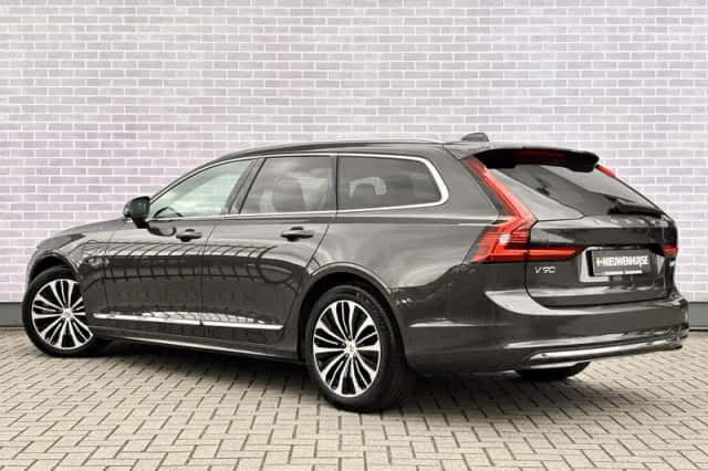 Volvo V90 (2025) thumbnail 2