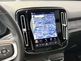 Volvo EX40 thumbnail 11