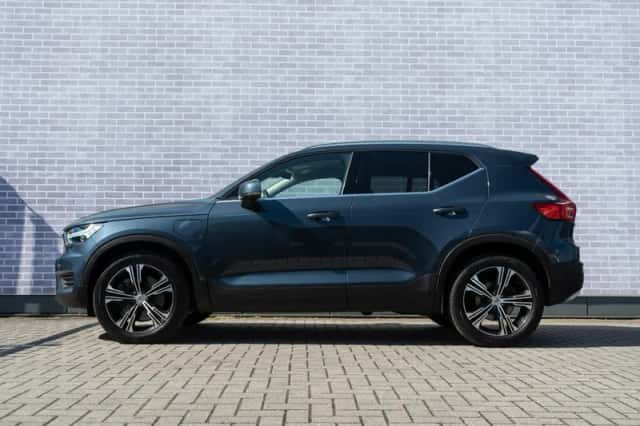 Volvo XC40 (2021) thumbnail 3