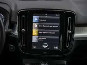 Volvo XC40 thumbnail 9